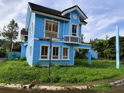 Tiffany House for Sale in Riverdale Subdivision (SOLD)